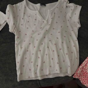 Brandy Melville crop tops